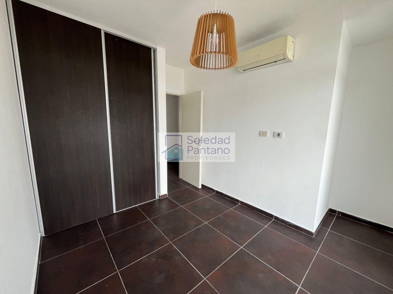 Departamento Tipo Duplex 3 Ambientes C/cochera - Castelar Sur