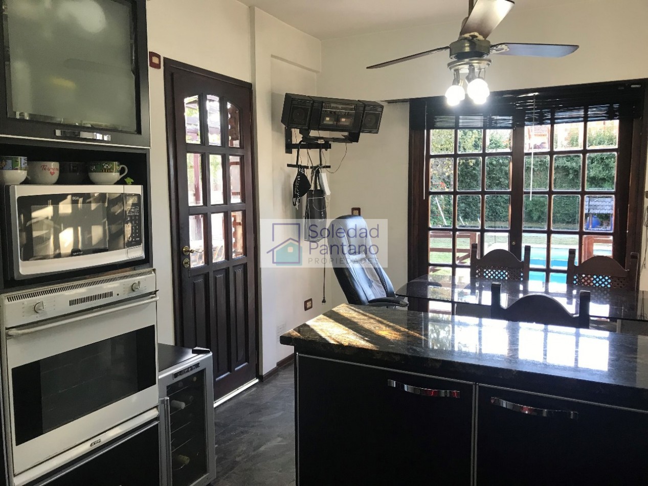 Chalet 5 ambientes
