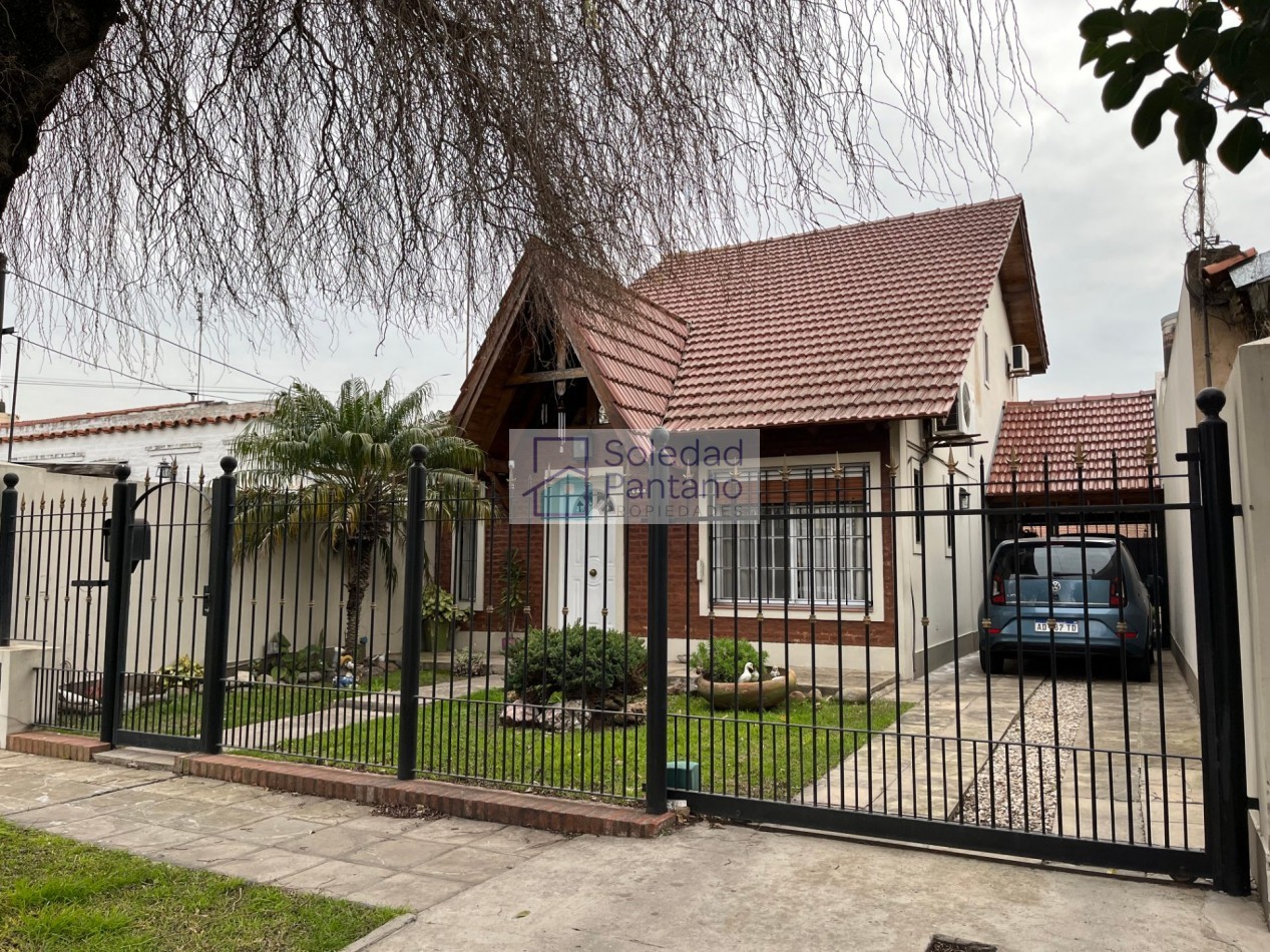 Chalet Impecable en Ituzaingo Norte