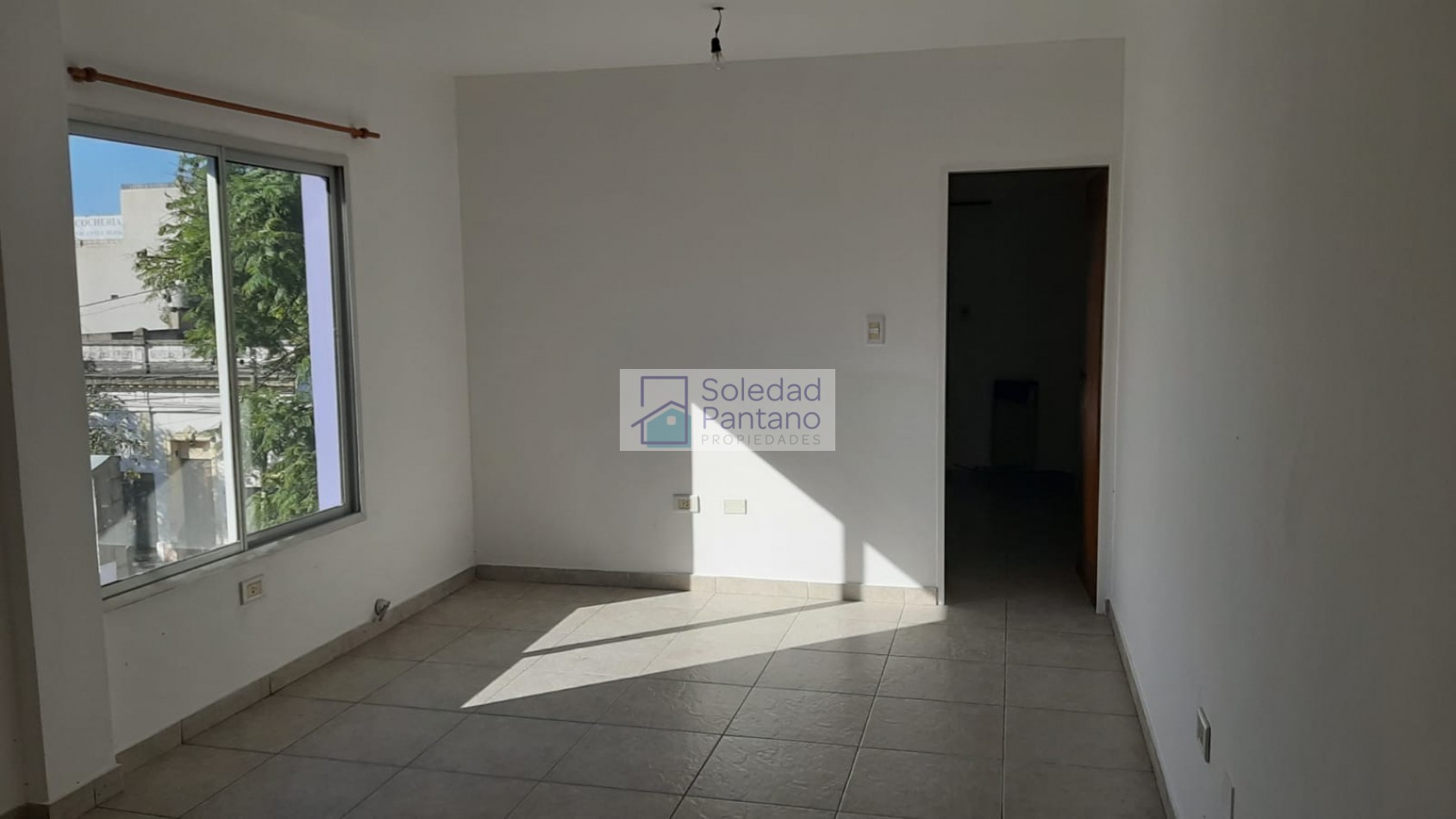 Departamento 2 ambientes con cochera