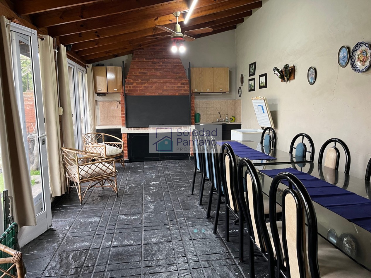 Chalet Impecable en Ituzaingo Norte