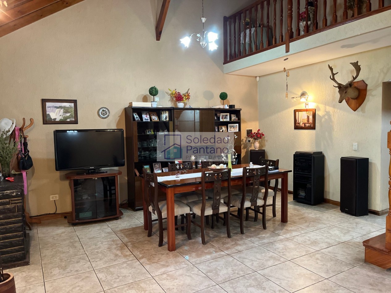 Chalet Impecable en Ituzaingo Norte