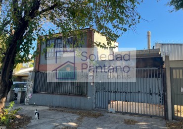 Deposito en zona semi-industrial